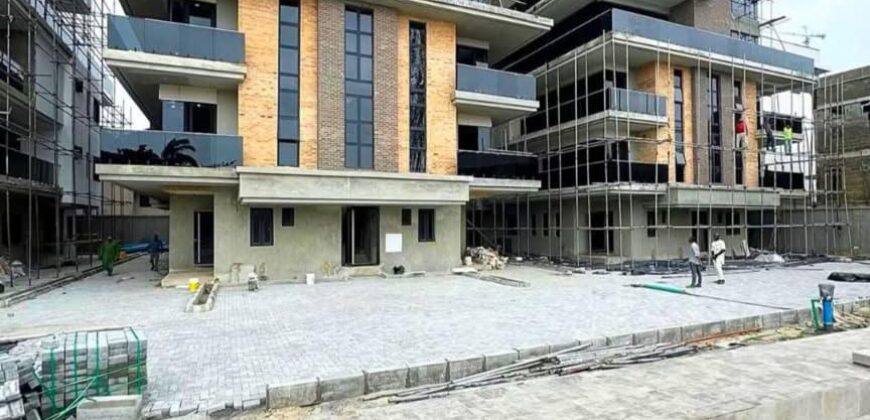 5 BEDROOM SEMI DETACHED & 5 BEDROOM PENTHOUSE WITH CINEMA @ IKOYI