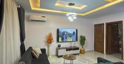 2 Bedroom Flat Fully Furnished & Serviced
