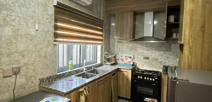 2 Bedroom Flat Fully Furnished & Serviced